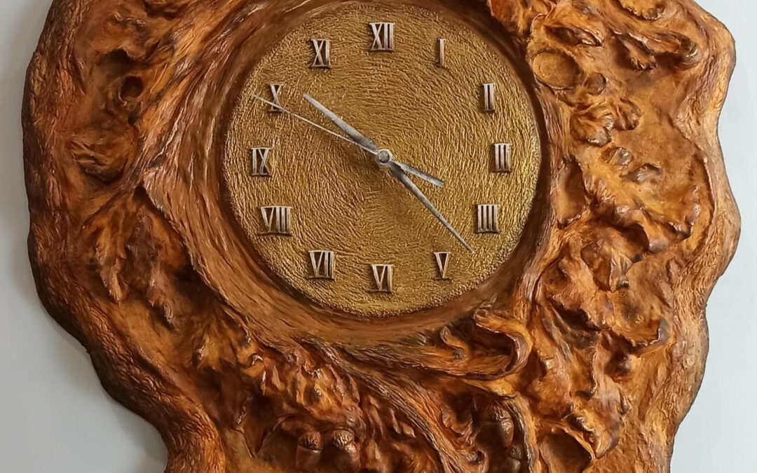 Oak clock